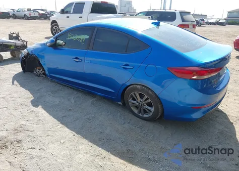 2017 Hyundai Elantra Se z USA, uszkodzony, nr VIN 5NPD84LF3HH129625